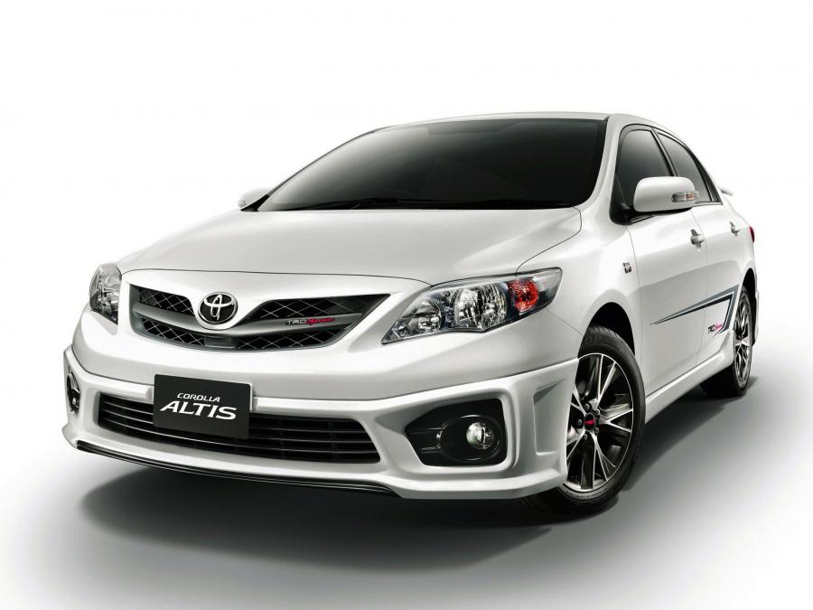 Toyota Corolla Altis 1.8 TRD Sportivo '2013